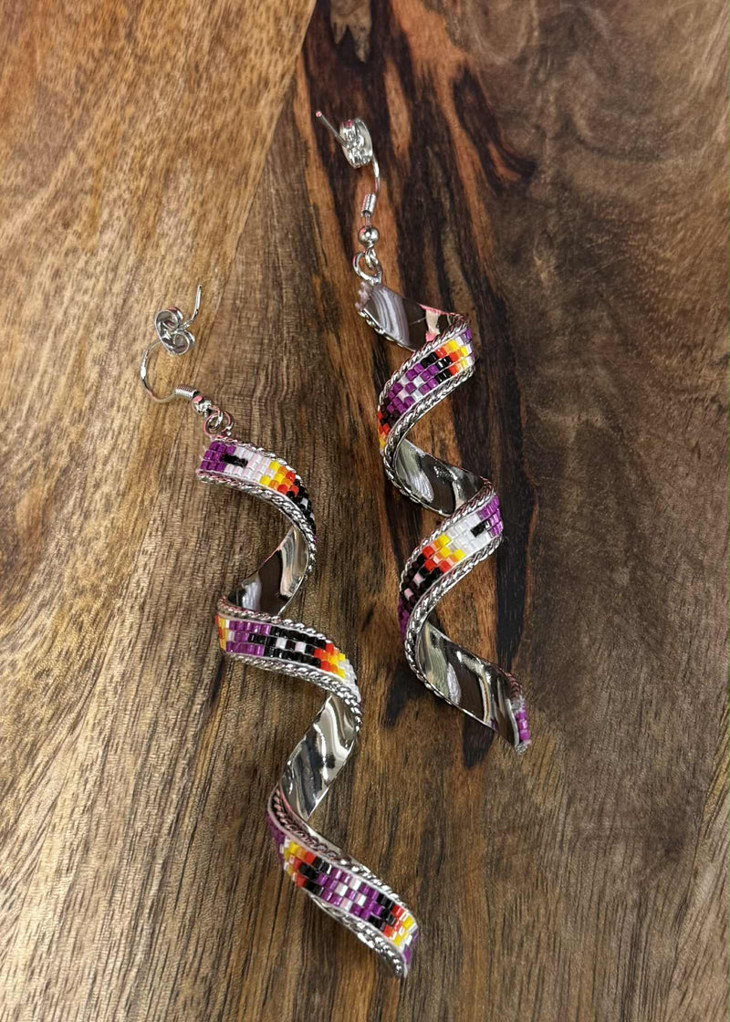 Swirl Beaded Earring